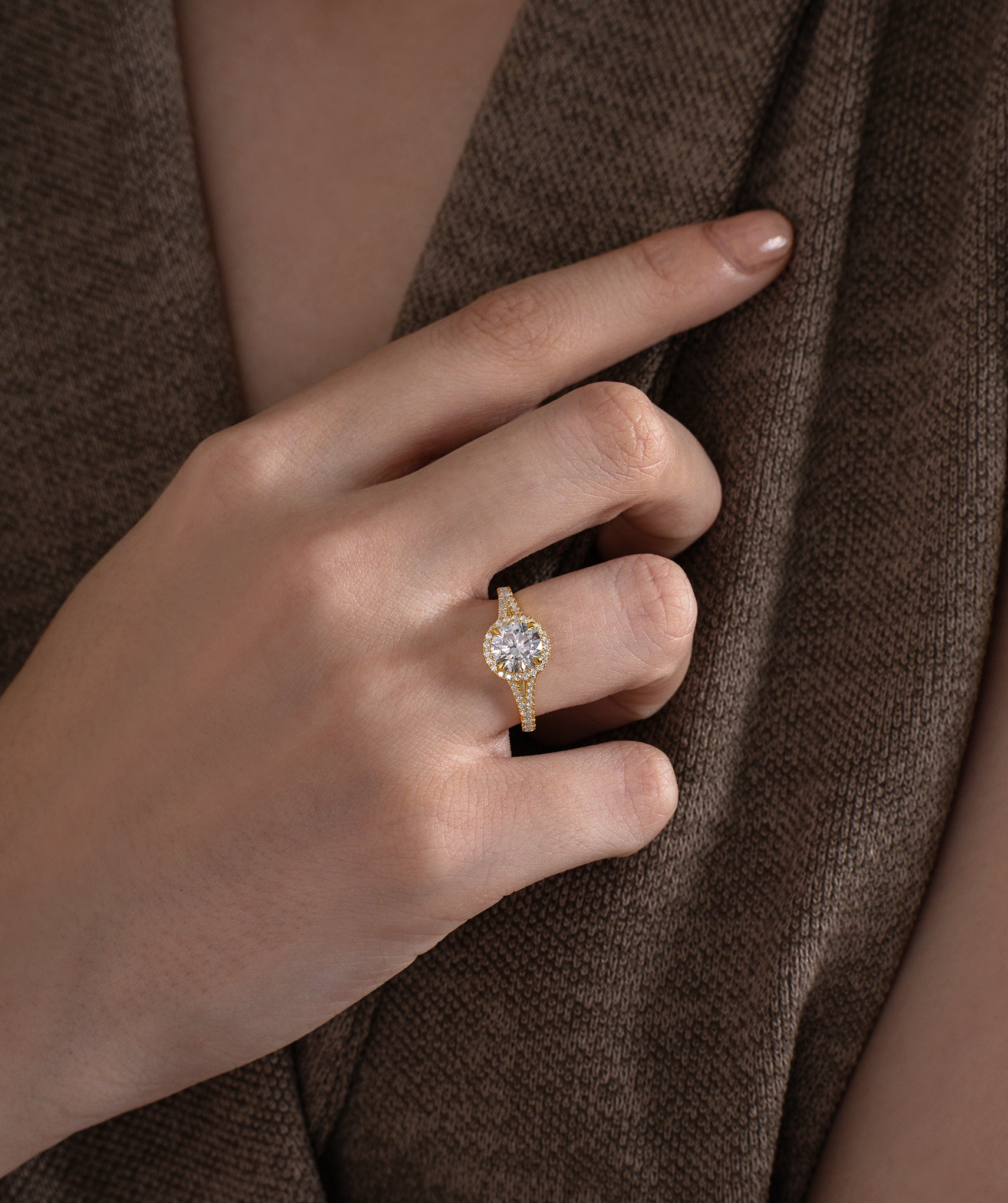 Halo Grace Round Diamond Ring