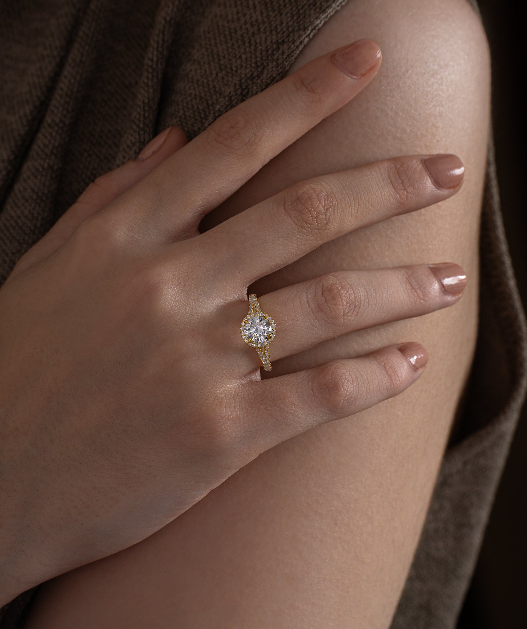 Halo Grace Round Diamond Ring