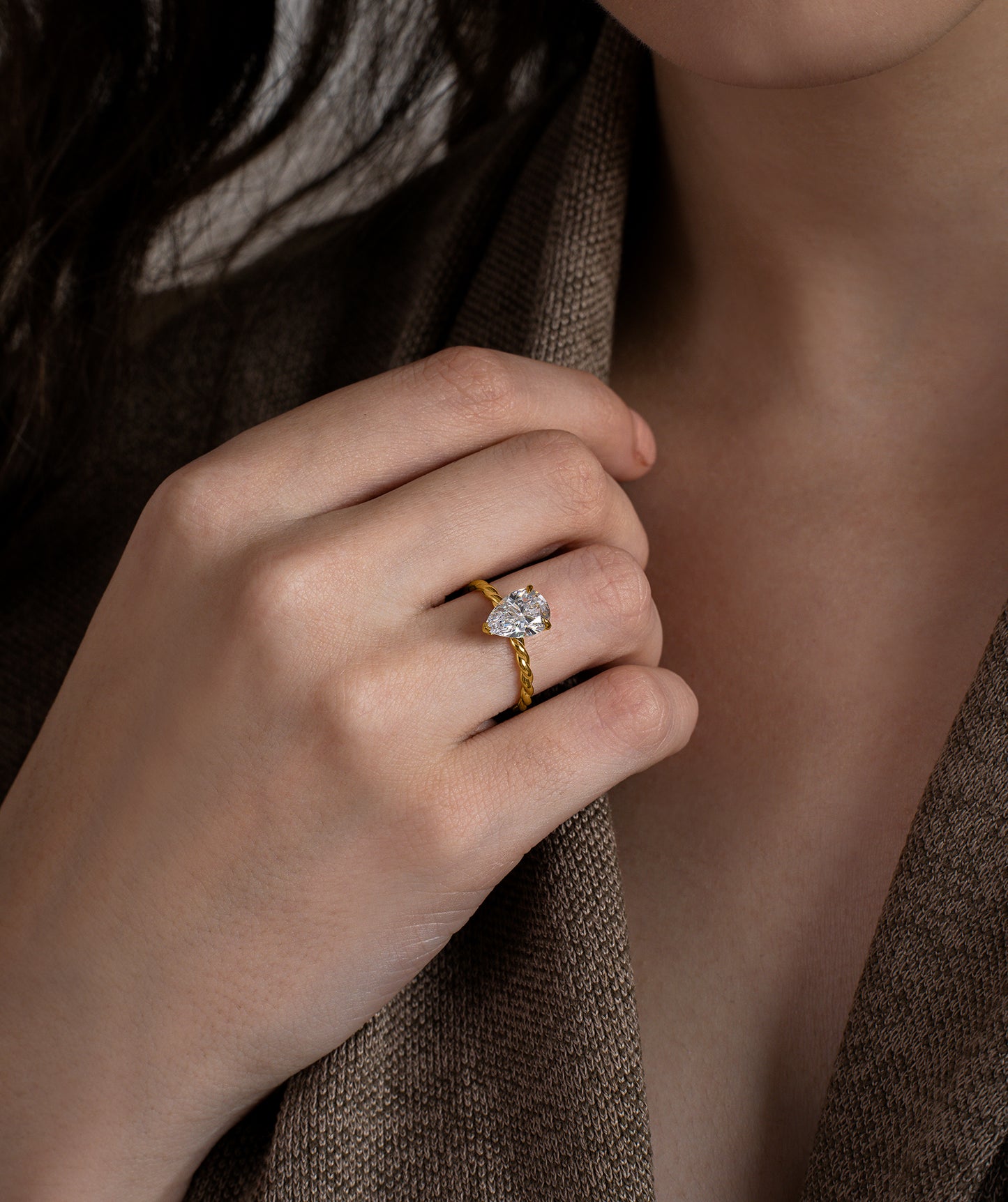 Twisted Rope Pear Solitaire Ring