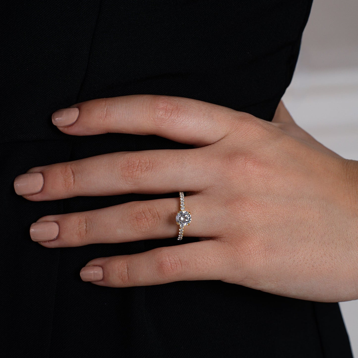 Modern Classic Round Diamond Solitaire on Pavé Band