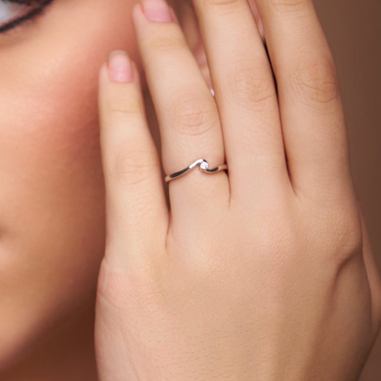 Spiral Solitaire Diamond Ring - KYMEE
