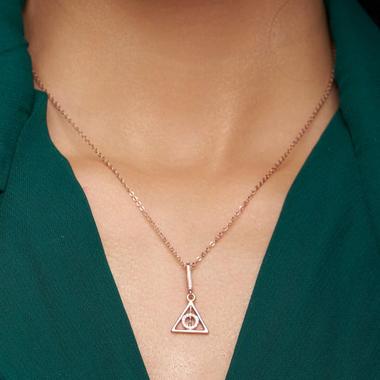 Trendy Triangle Style Necklace - KYMEE