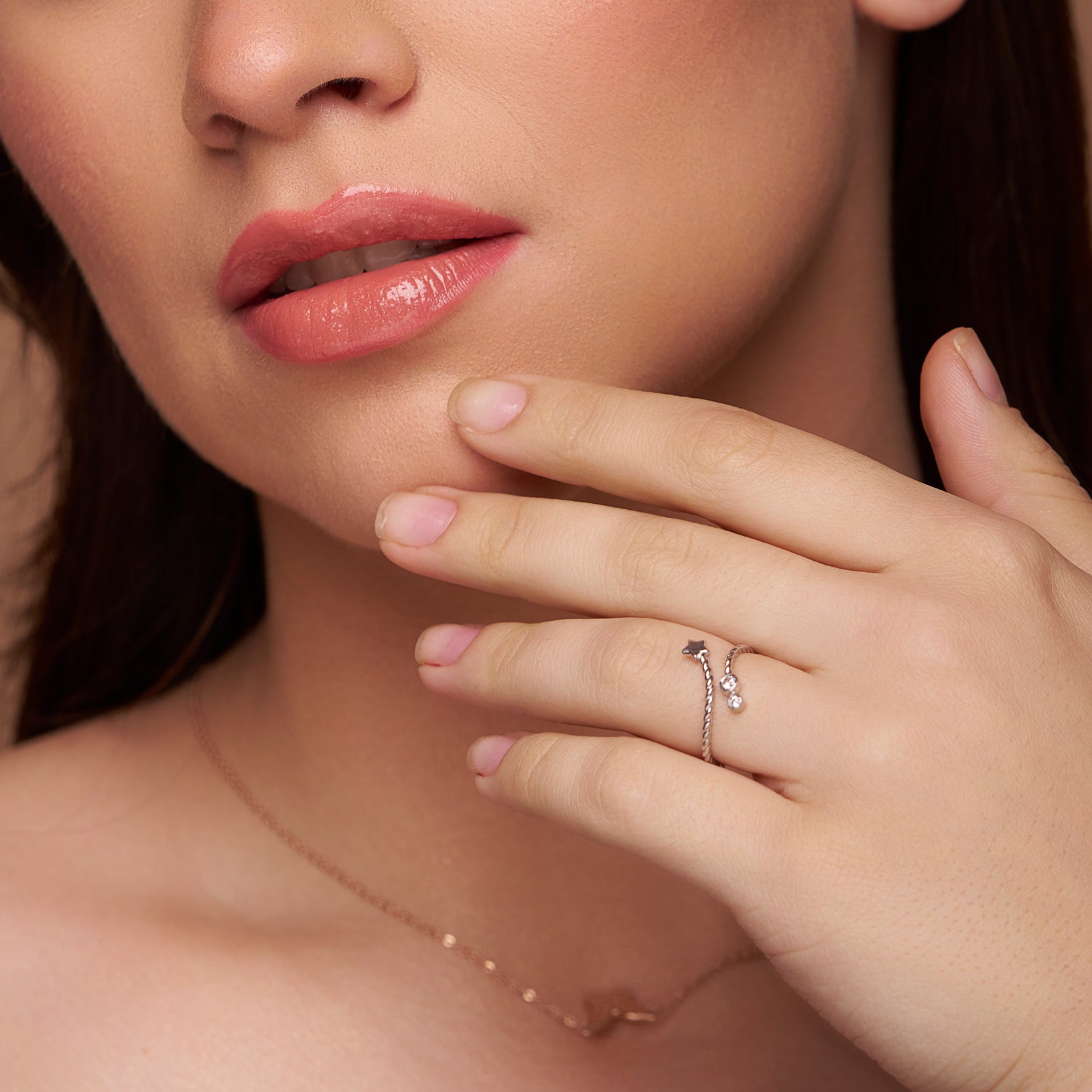 Twinkling Starburst Diamond Ring - KYMEE