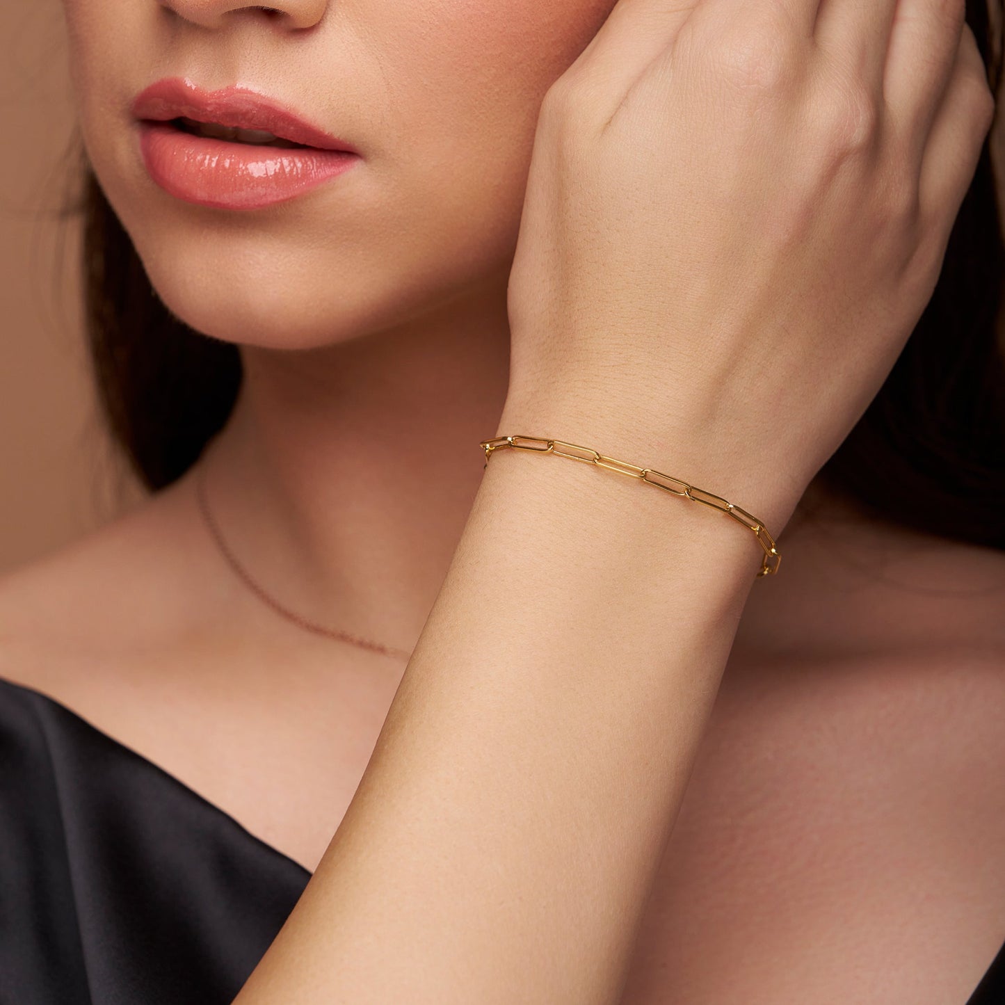 Minimalist Paper Clip Bracelet - KYMEE