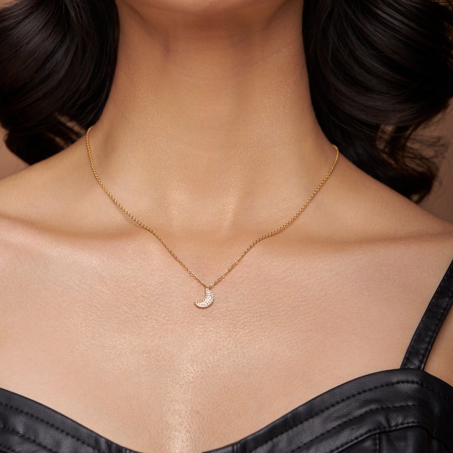 Sparkle Moon Pendant Necklace - KYMEE