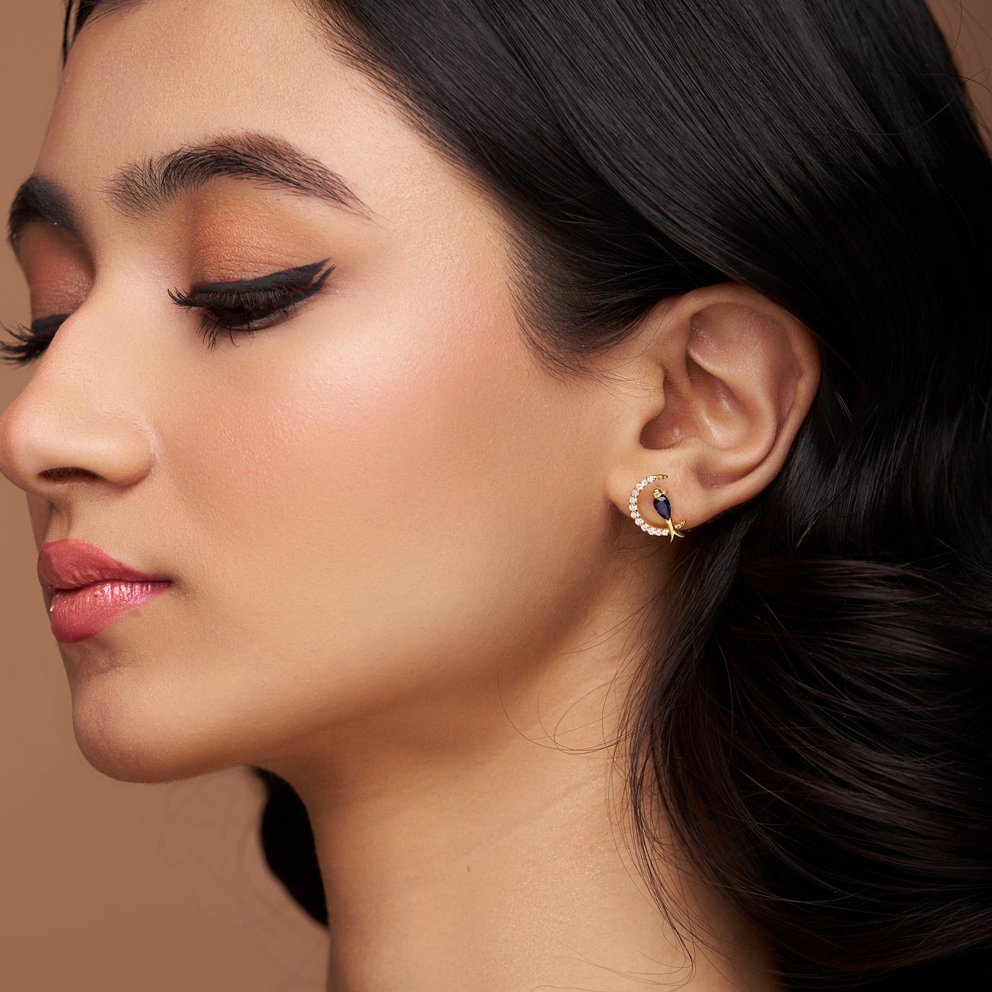 Vibrant Parrot Style Fashion Earring - KYMEE