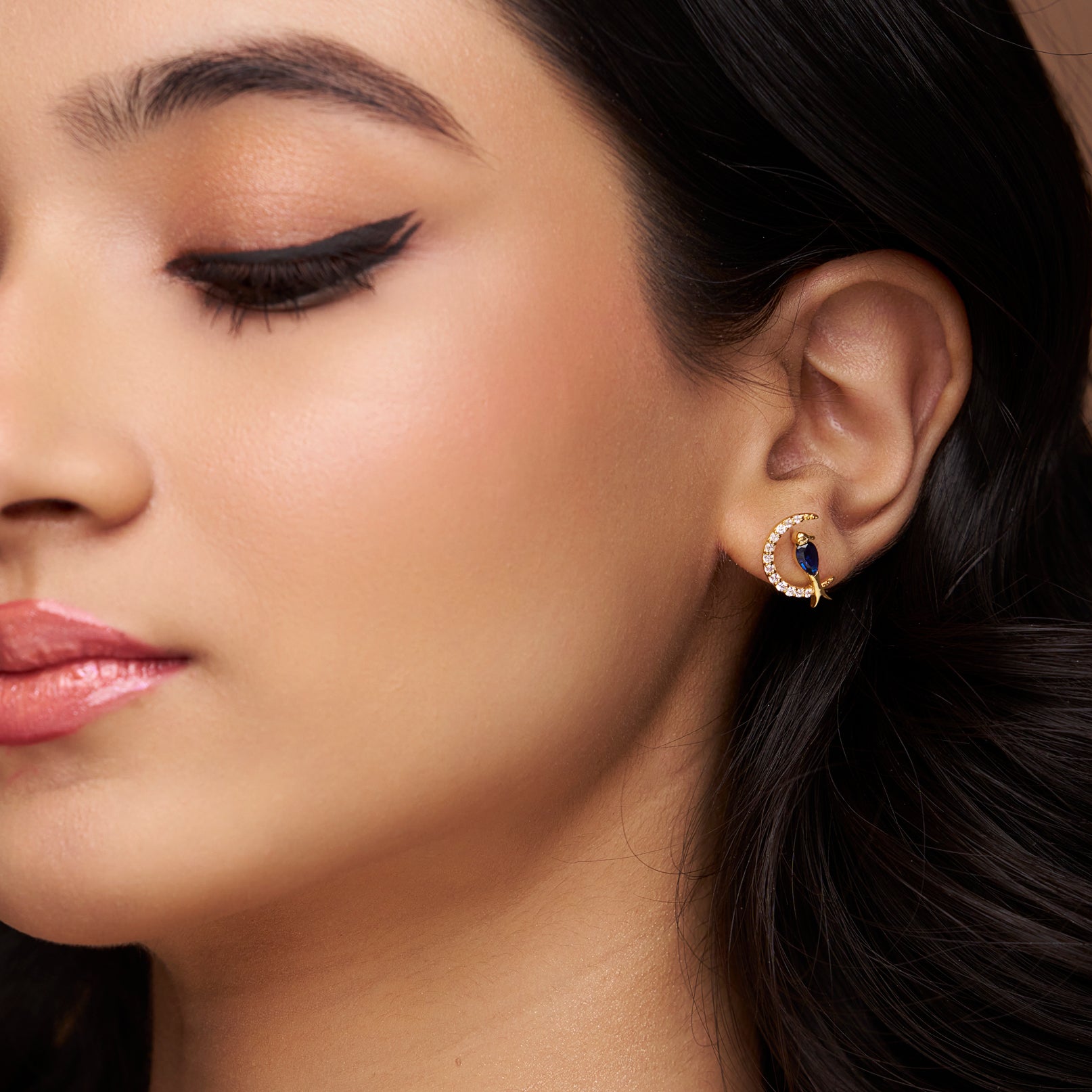 Vibrant Parrot Style Fashion Earring - KYMEE