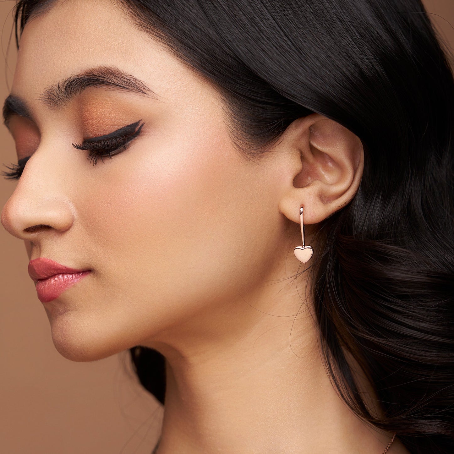 Heart-Shaped Dangle Earring
