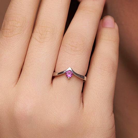 V-Shaped Single Diamond Ring - KYMEE