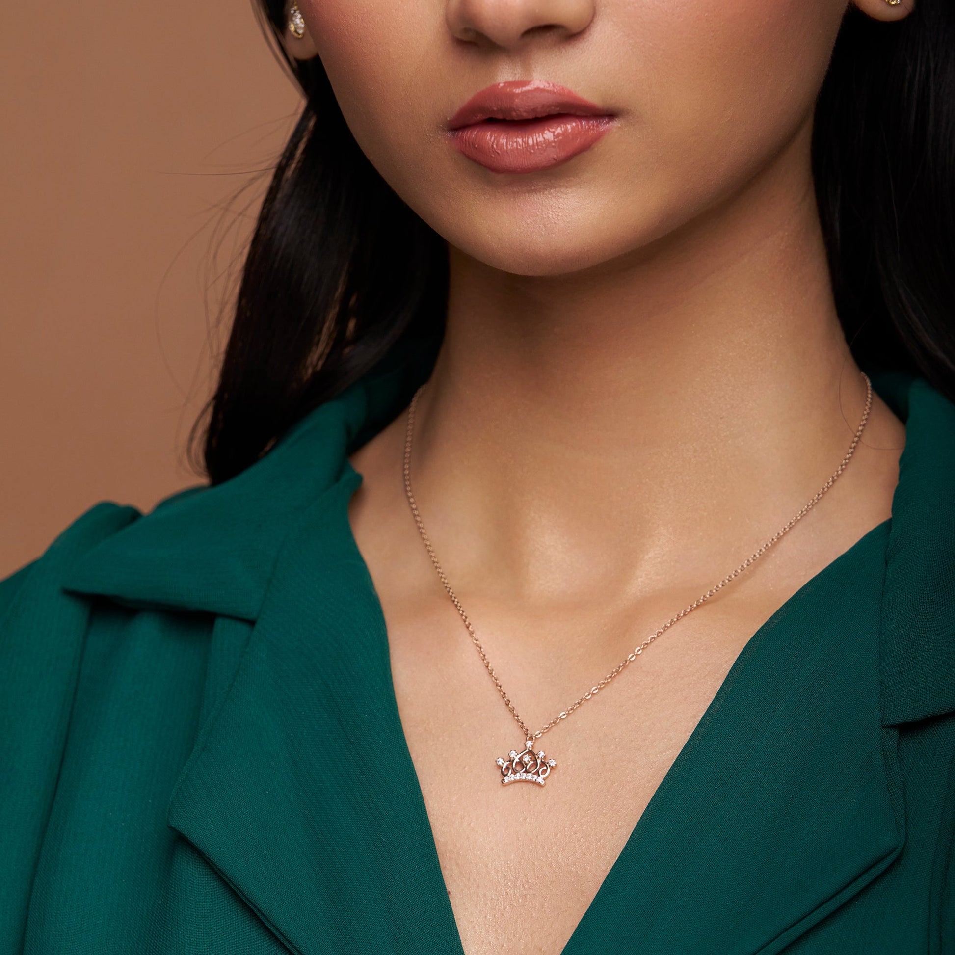 Crown Style Pendant Necklace - KYMEE