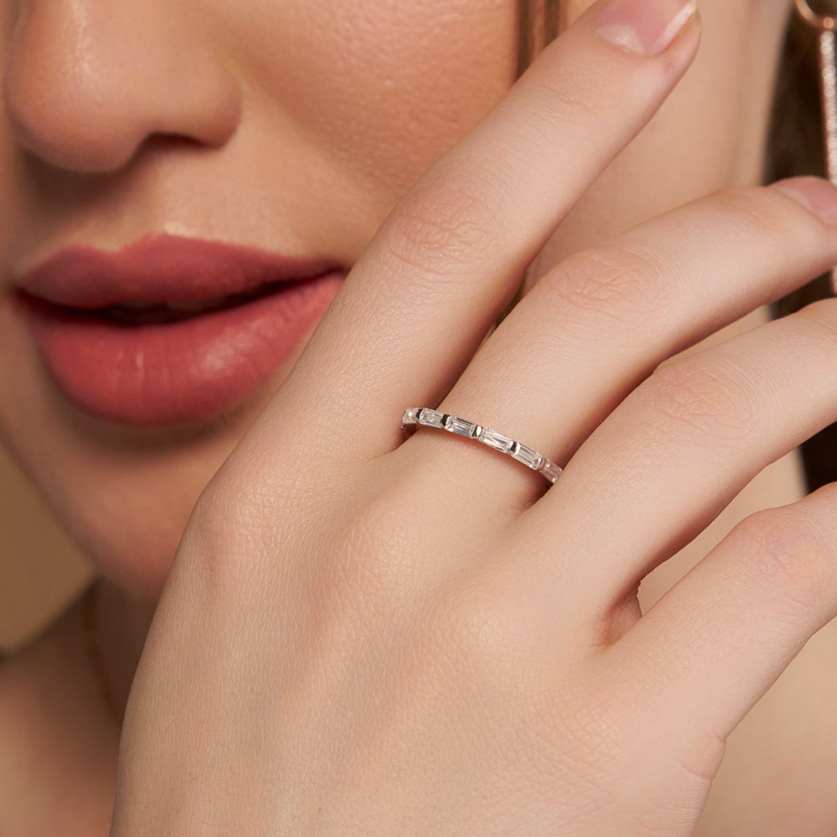 Baguette Diamond Trendy Band - KYMEE