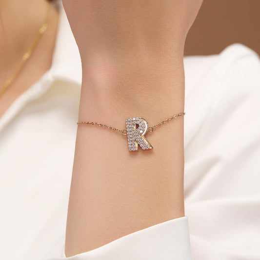 The Round Diamond 'R' Bracelet - KYMEE