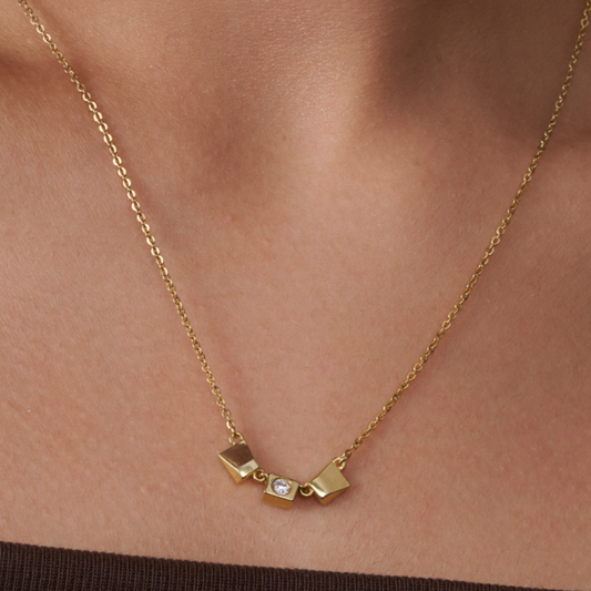 Modern Square Pendant Necklace - KYMEE