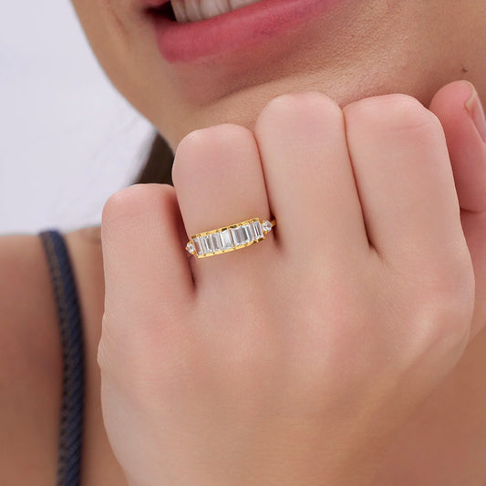 Modern Baguette Bar Ring