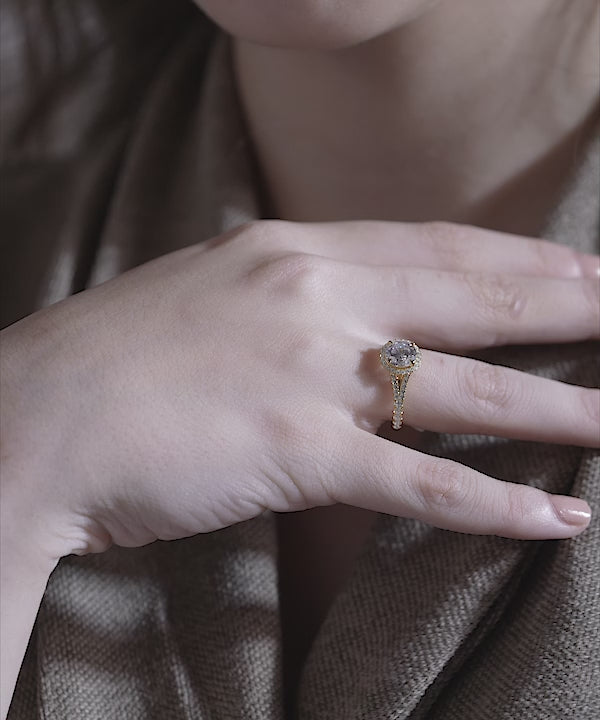 Halo Grace Round Diamond Ring