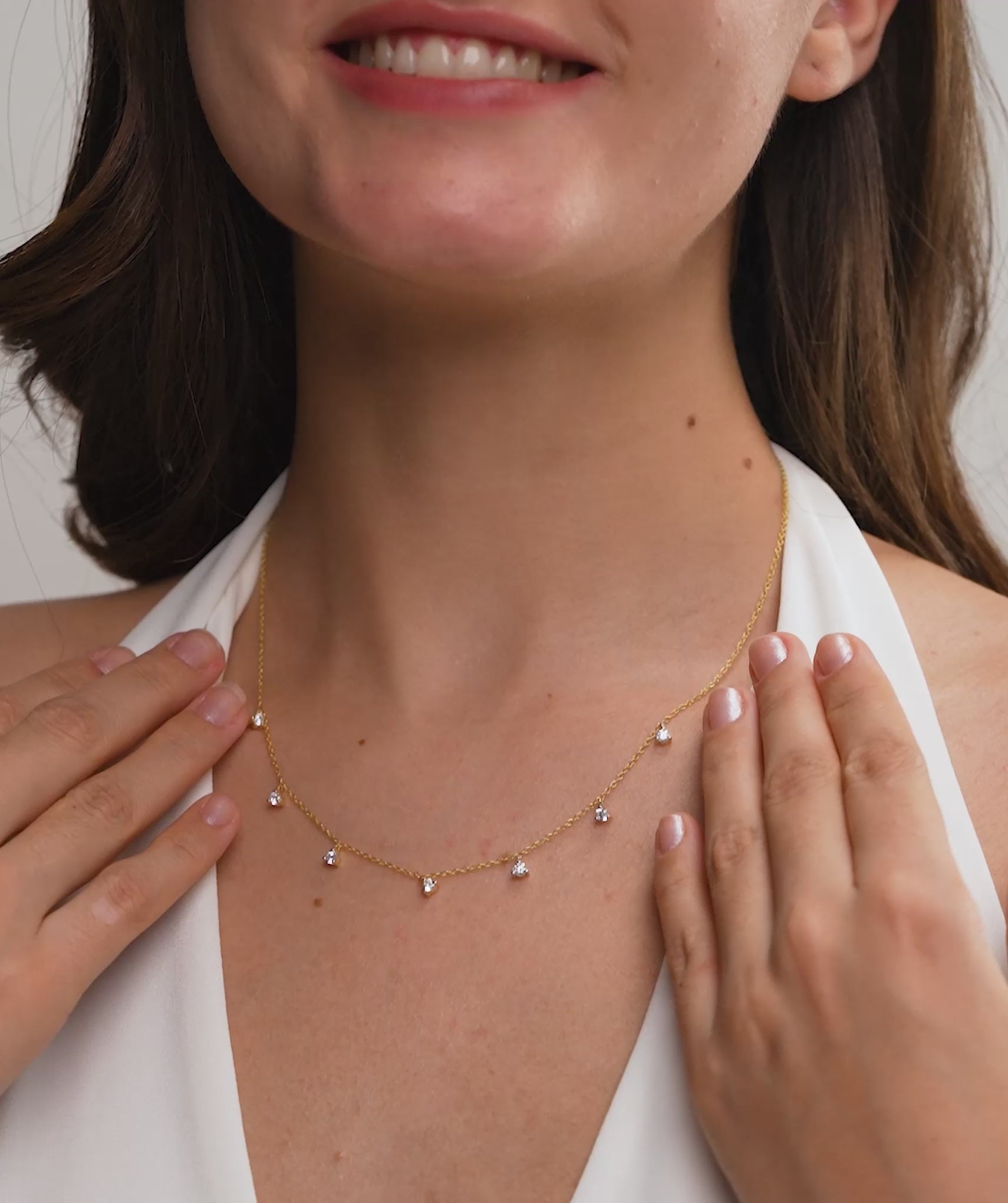 Delicate Diamond Setting Necklace