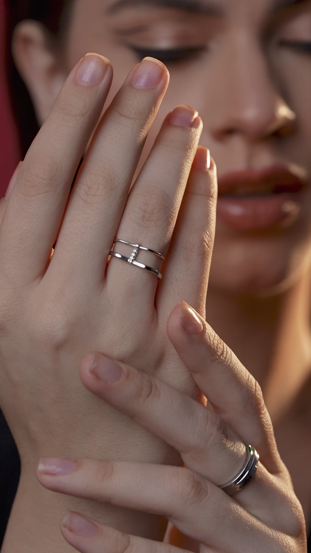 Elegant Dual-Band Ring