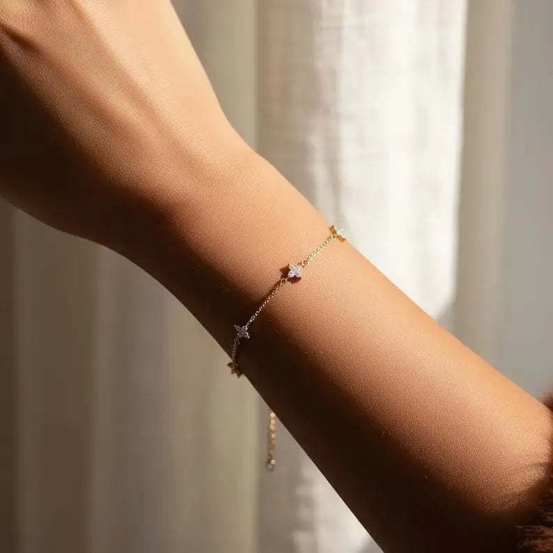 Four Point Star Station Bracelet