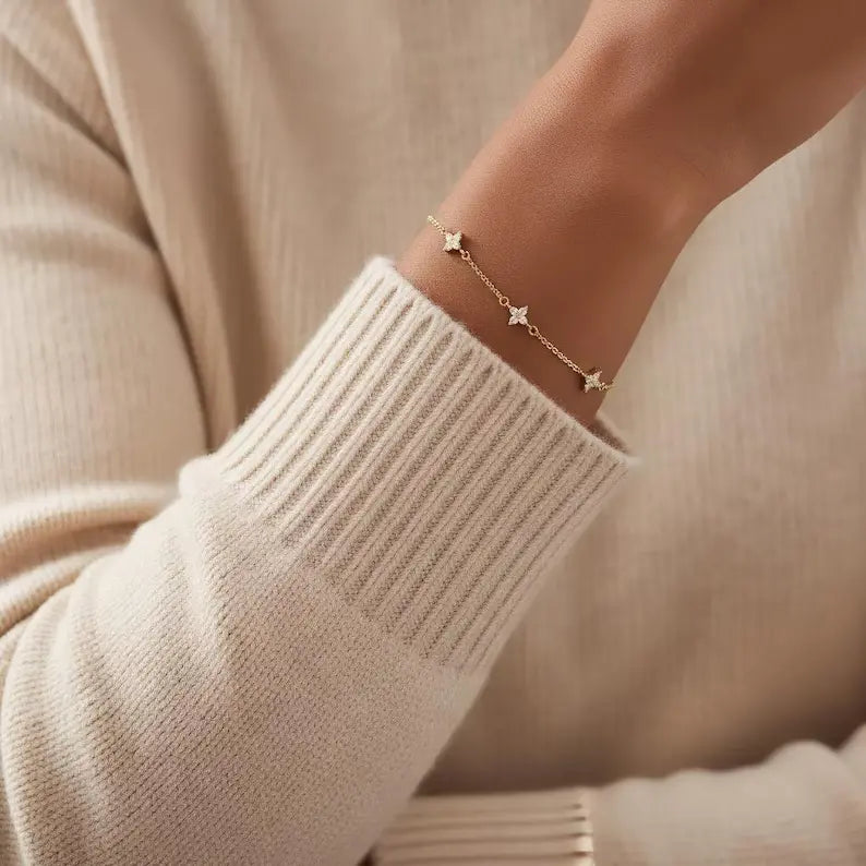 Four Point Star Station Bracelet