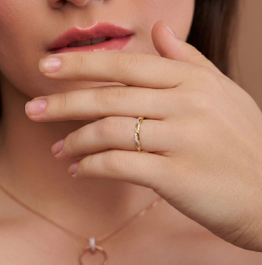 Moissanite Pavé Chain Link Band Ring