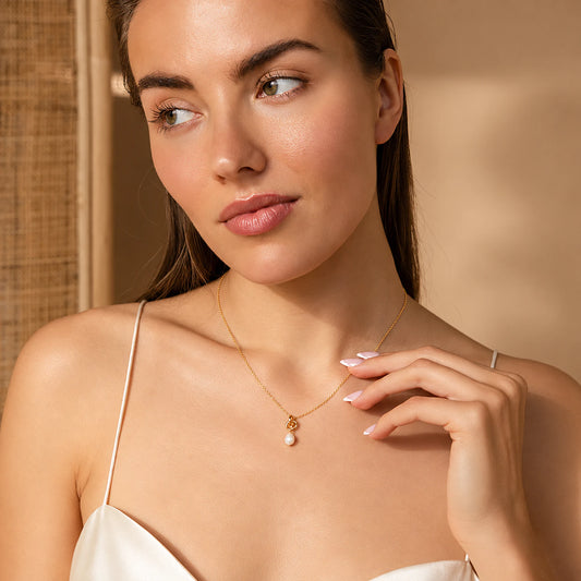 Interlocking Rings Pearl Drop Necklace