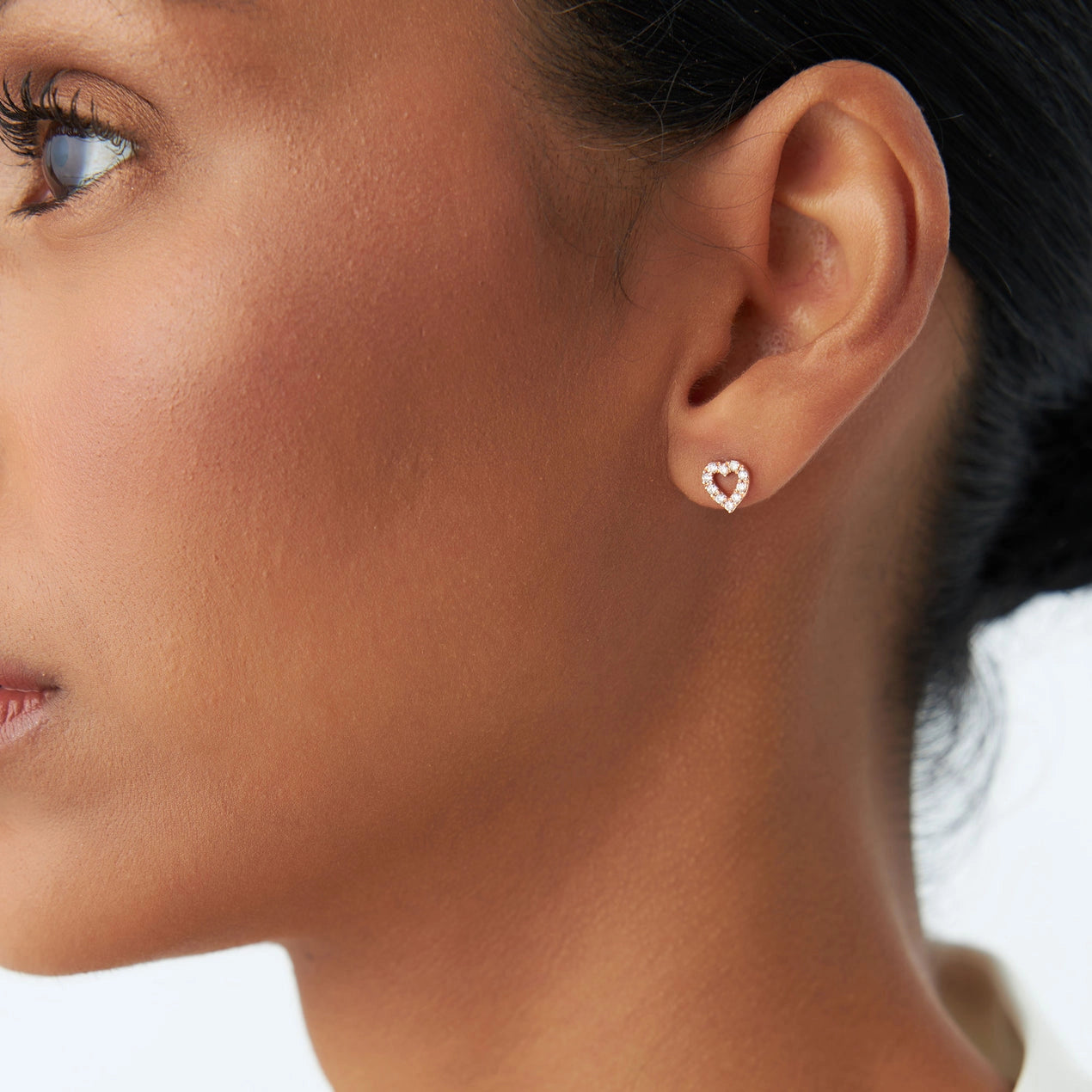 Sparkling Heart Stud Earring