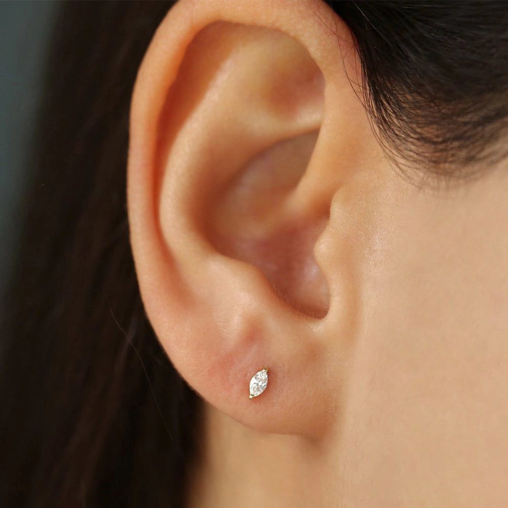 Marquise-Cut Diamond Stud