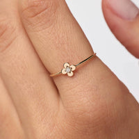 Tiny Daisy Solitaire Ring