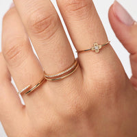 Tiny Daisy Solitaire Ring
