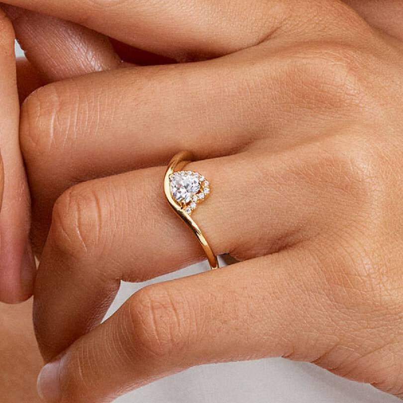 Heart Halo Bypass Ring
