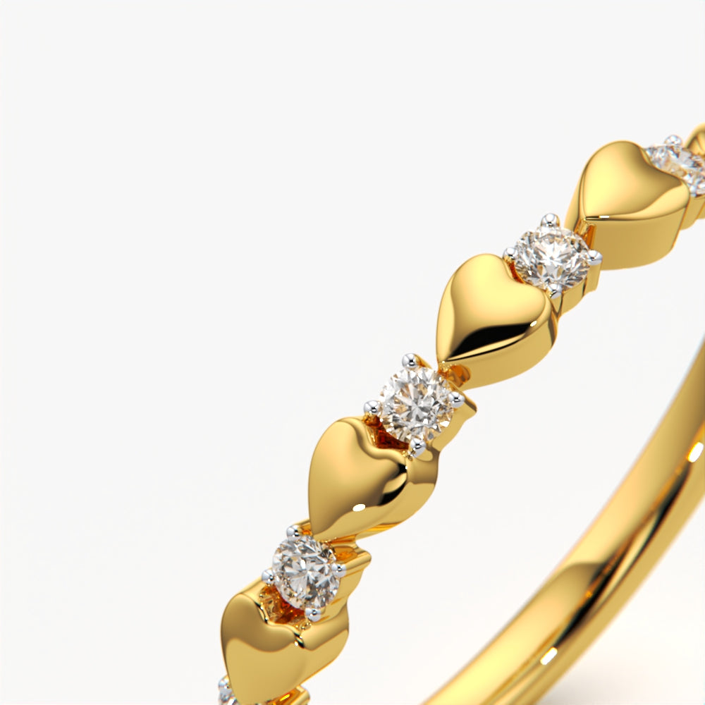 Alternating Heart Motif and Pavé Stone Half Eternity Ring in 18K