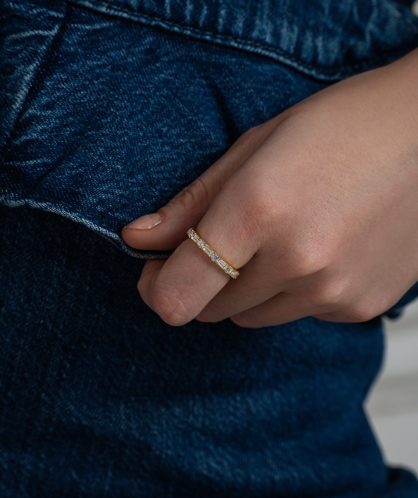 Elegant 18K Gold Vermeil Diamond Band