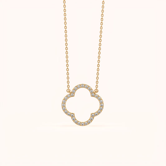 Round Diamond Clover Necklace