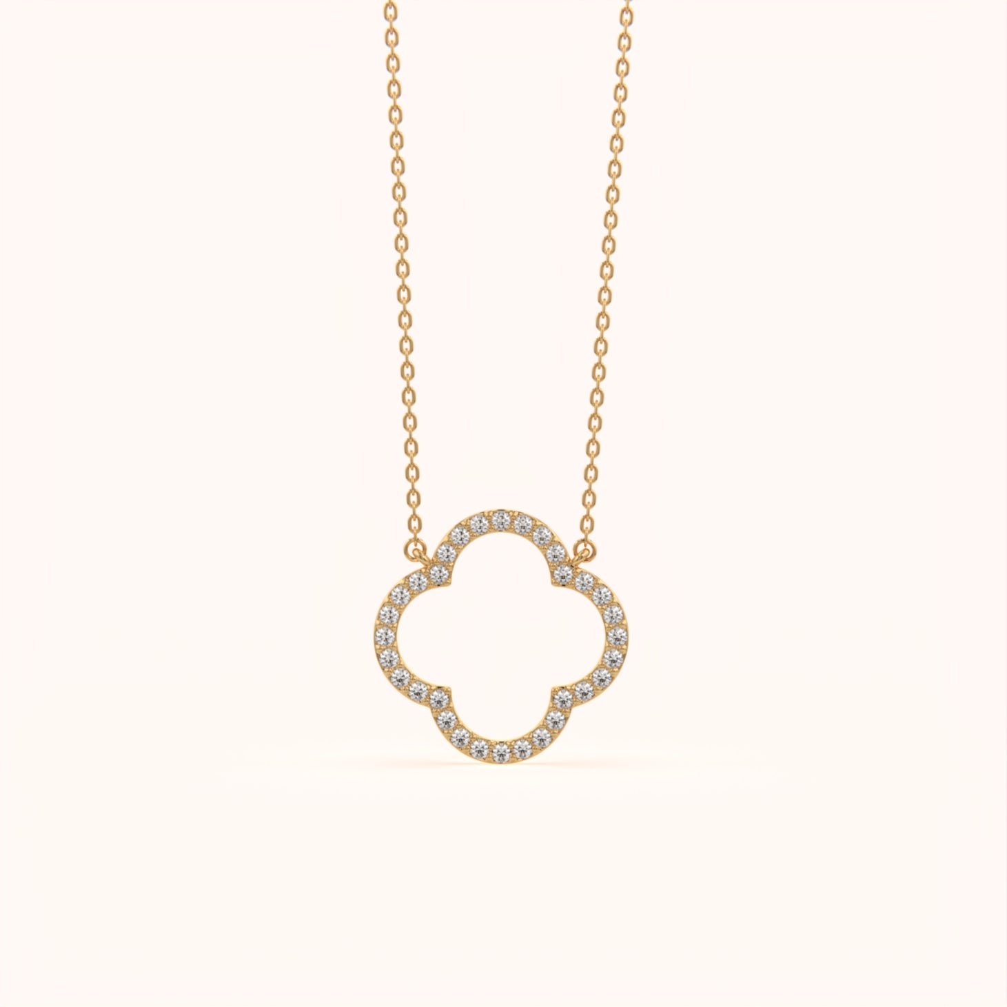 Round Diamond Clover Necklace