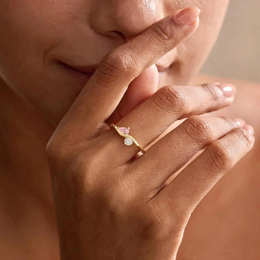 Toi et Moi Pear Round Wave Band Ring