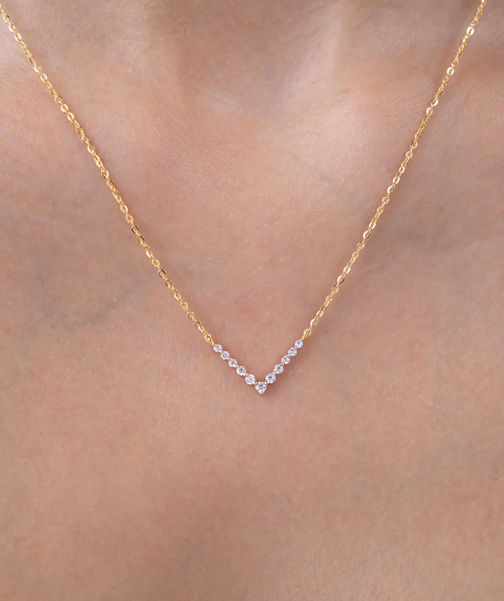 Infinity Ring & Shimmering V Necklace Combo