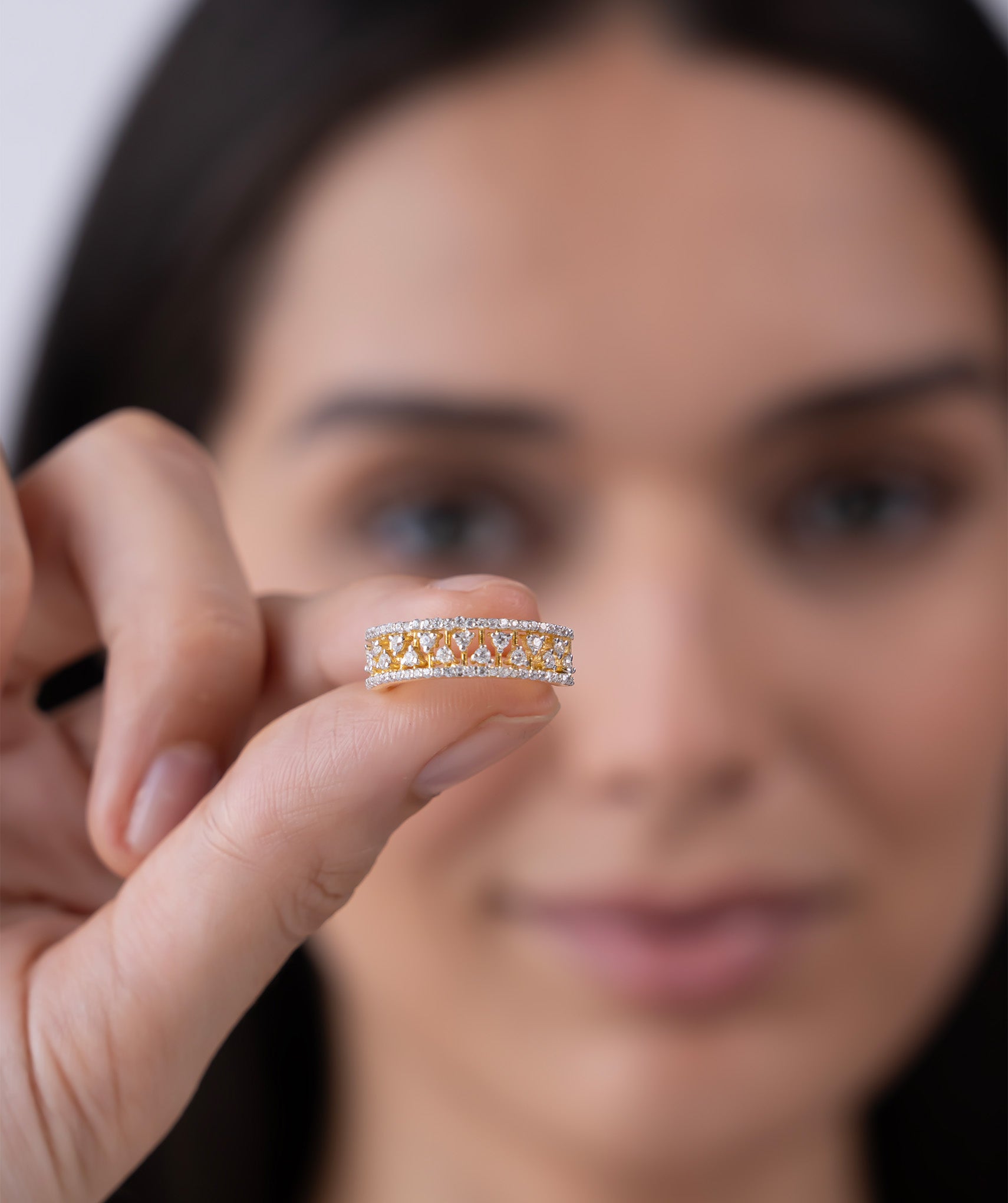 Double Row Round Diamond Band