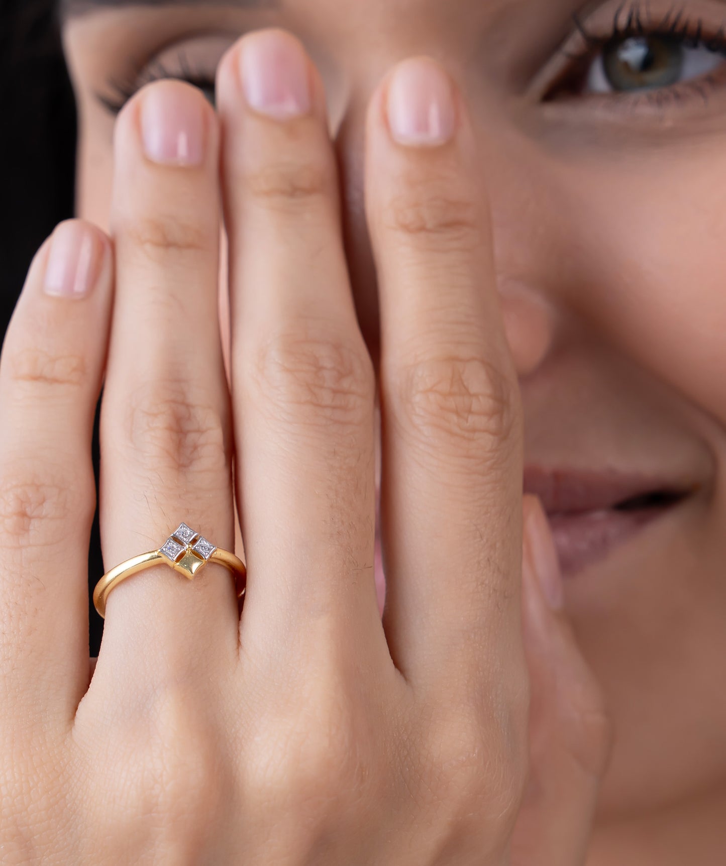 Mystic Flower Diamond Ring