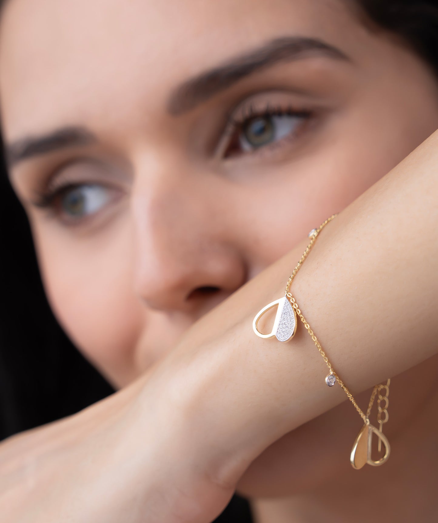 Modern Hearts Bracelet