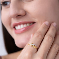 Mini Knot Pave Ring