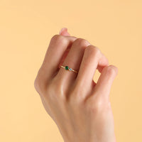 Dainty Dual Bezel Round Toi Et Moi Ring