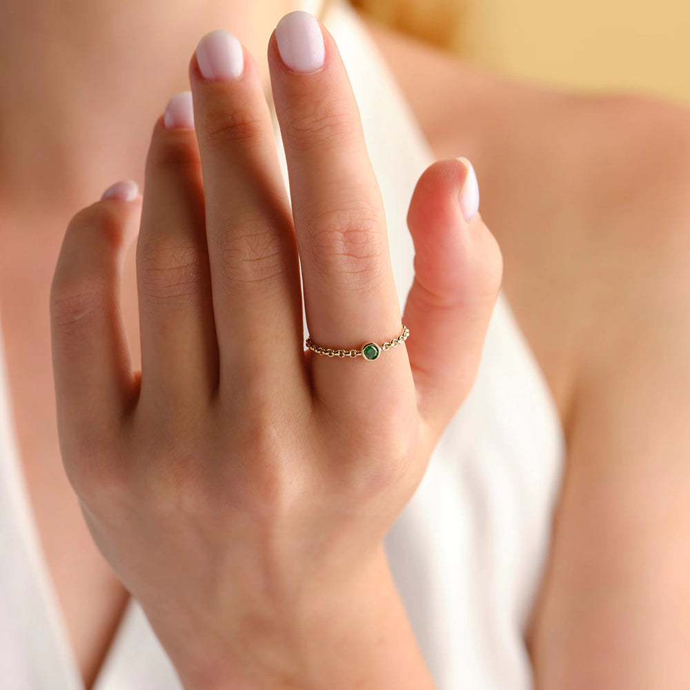 Emerald Green Chain Link Ring