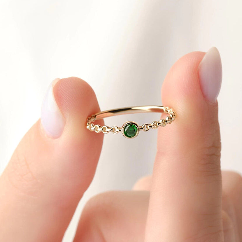 Emerald Green Chain Link Ring