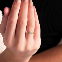 Olive Leaf Vine Solitaire Ring