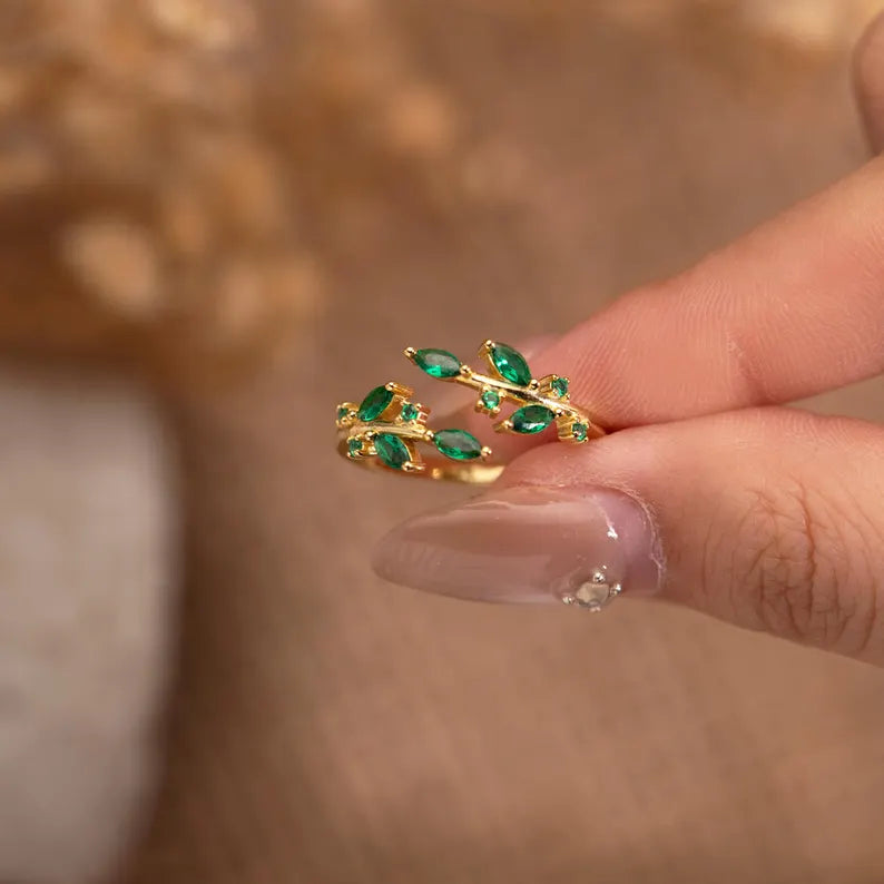 Adjustable Leaf Vine Wrap Ring