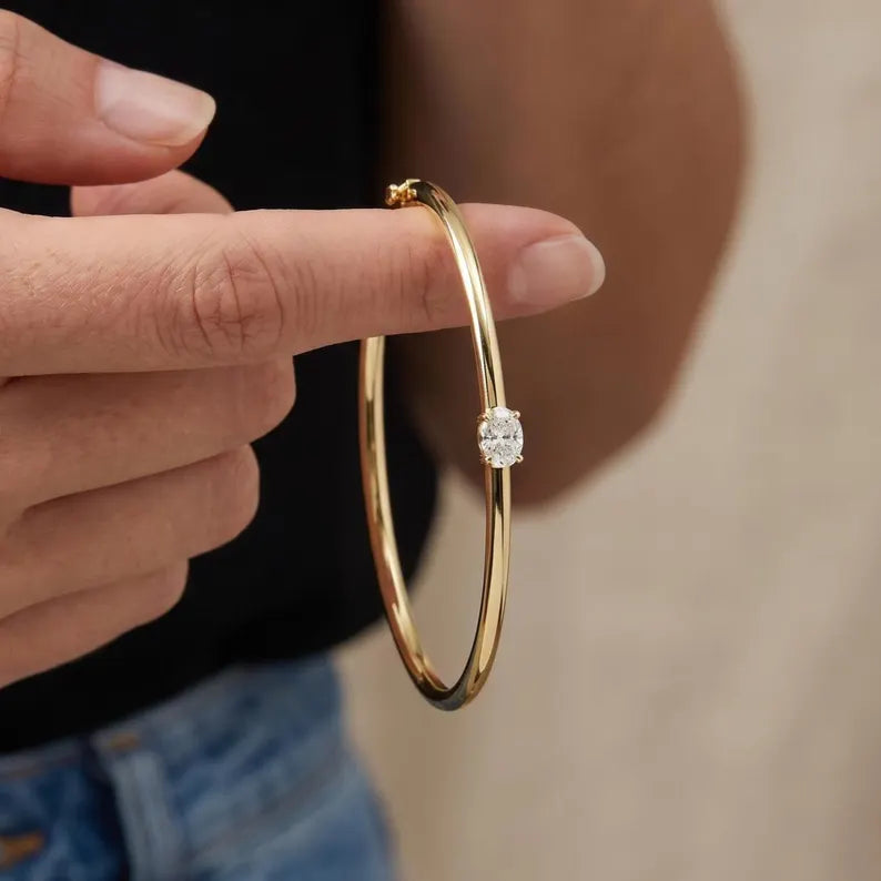 Solitaire Diamond Bangle Bracelet