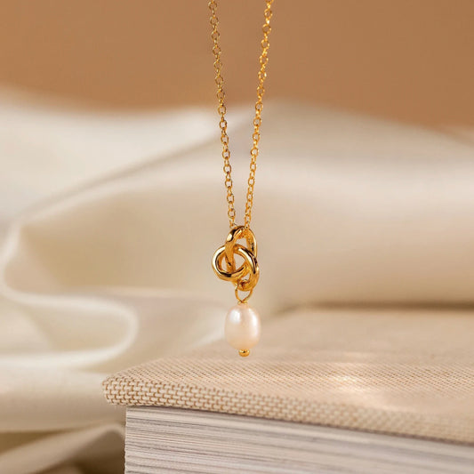 Interlocking Rings Pearl Drop Necklace