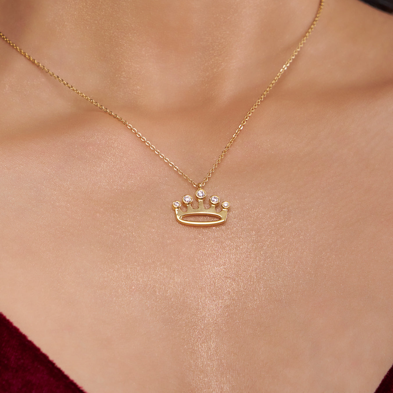 Queen Crown Logo Neckalce - KYMEE