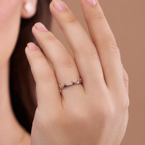Crown Style Stackable Ring - KYMEE