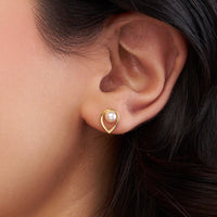 Pear-Shaped Mother of Pearl Stud - KYMEE